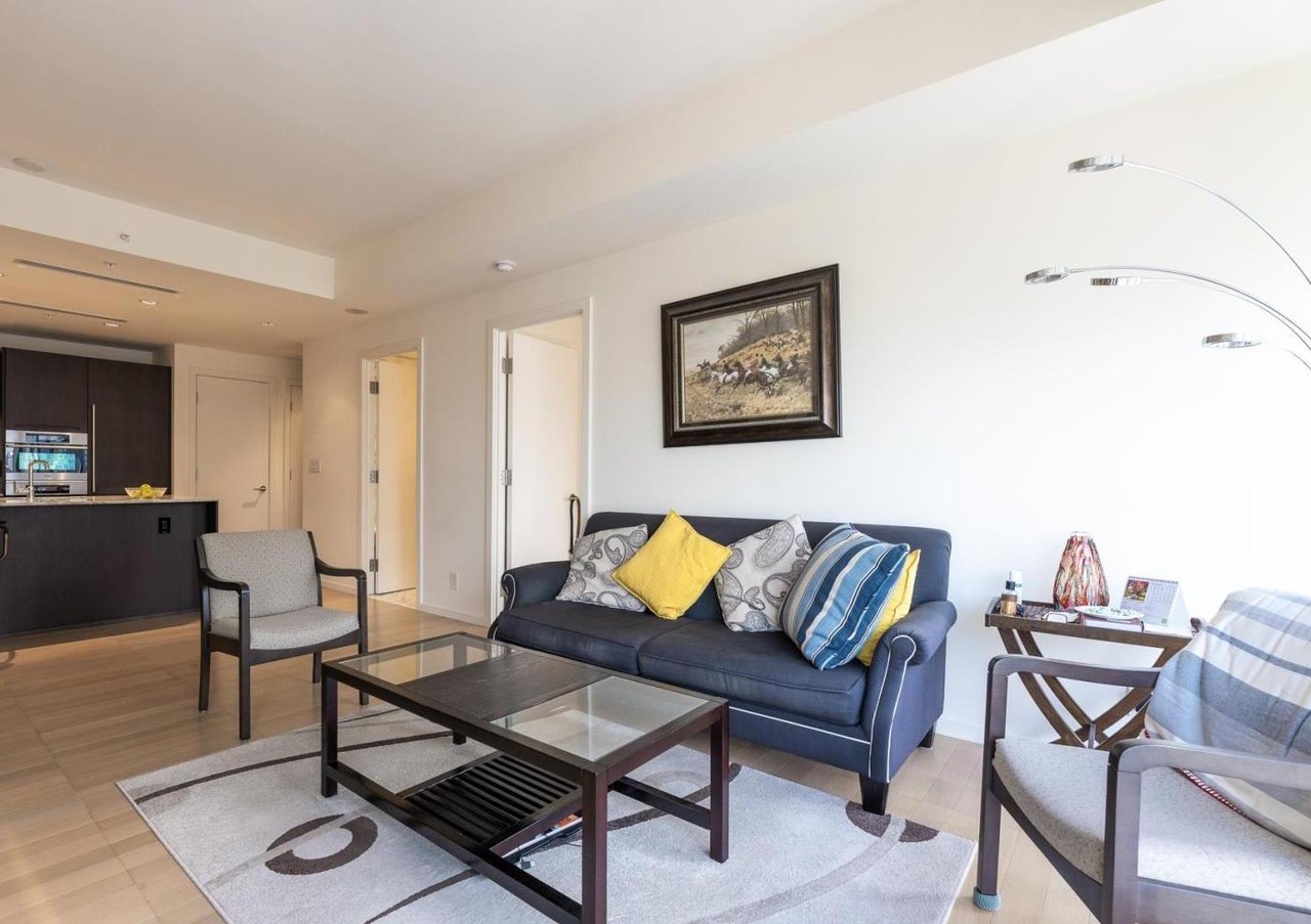 Suite 2604 -180 University Avenue