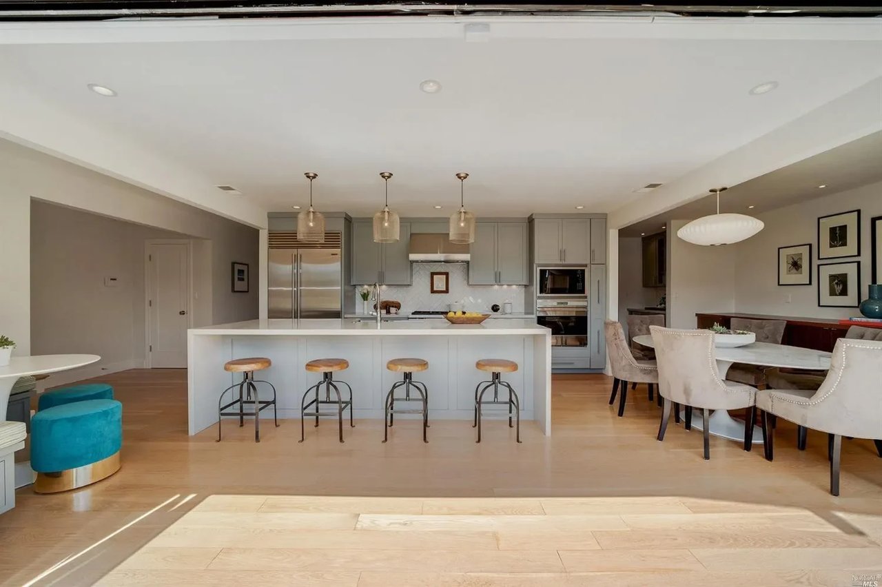 164 Riviera Circle
