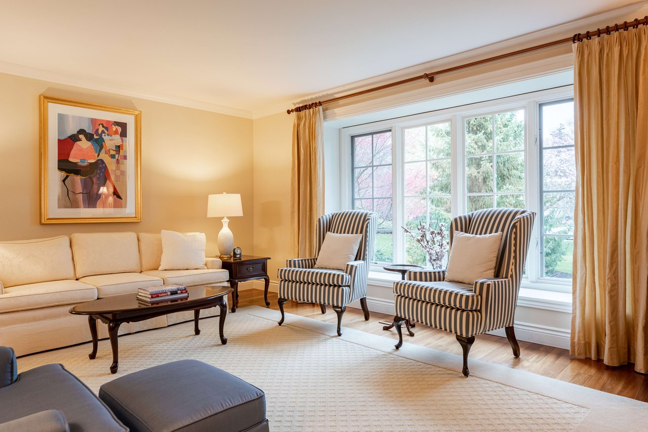 Unique Property in Quiet Court
