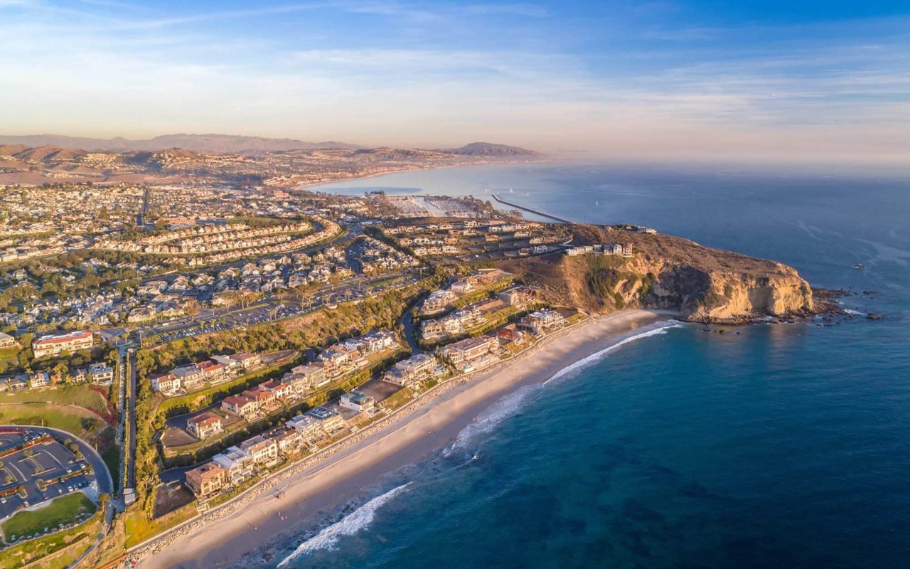 Real estate brokerage in Dana Point. Sell your home with Cove Canyon Realty.