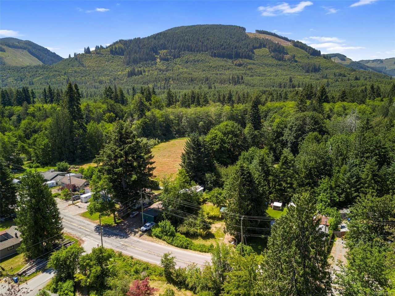 10226 South Shore Rd, Honeymoon Bay