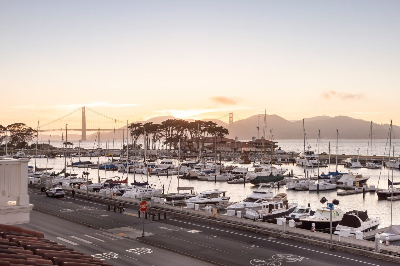 Marina Boulevard Masterpiece 