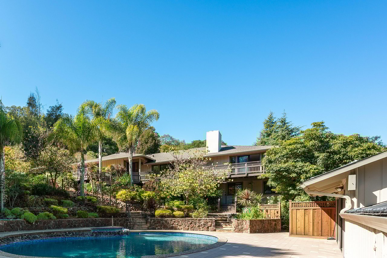 75 Main Drive