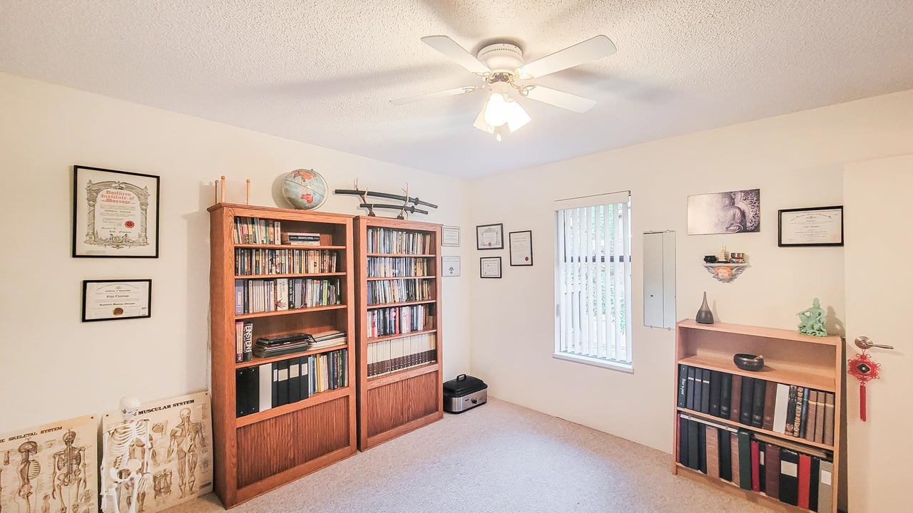 1884 Purcell Wy