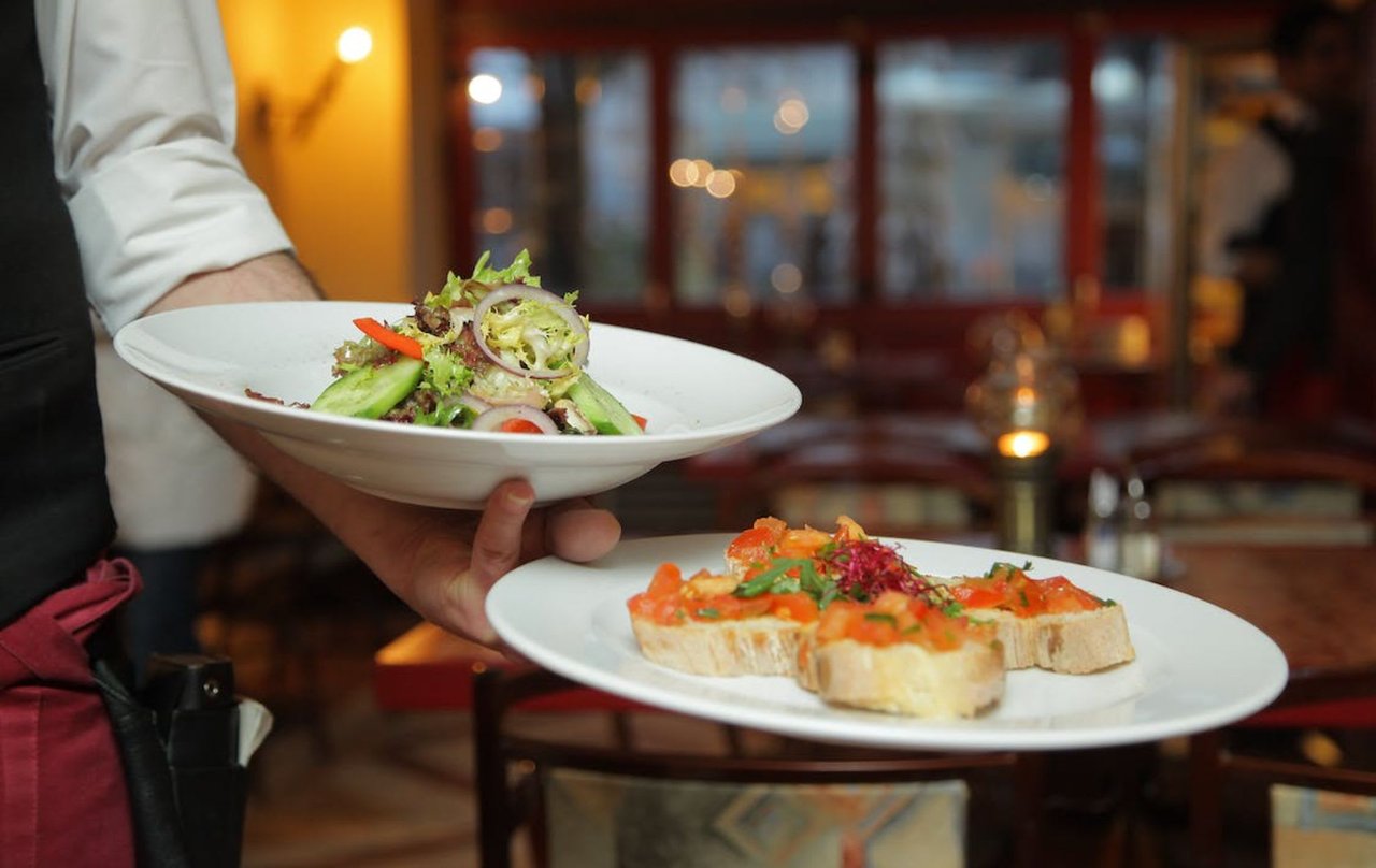 7 Best Restaurants Near Carmel Highlands