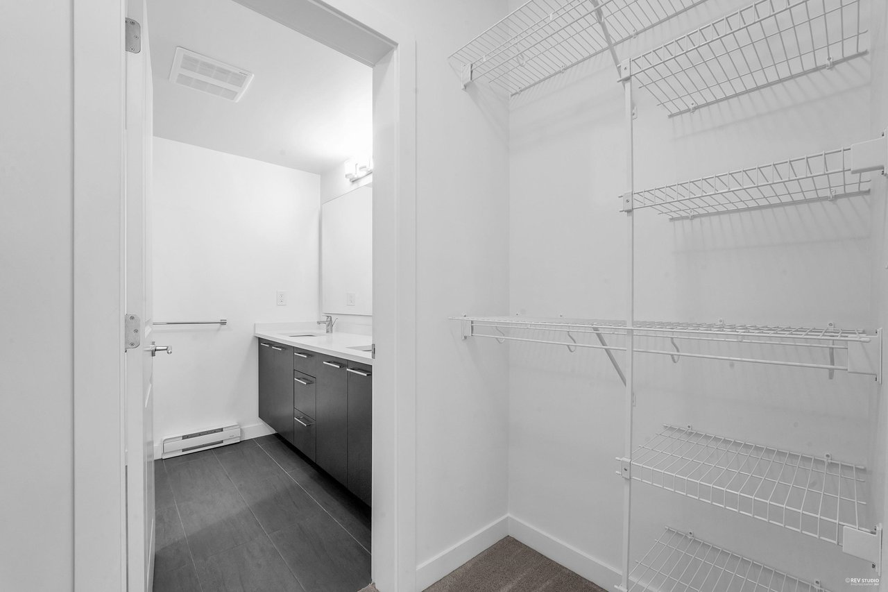 A304-20834 80 Ave