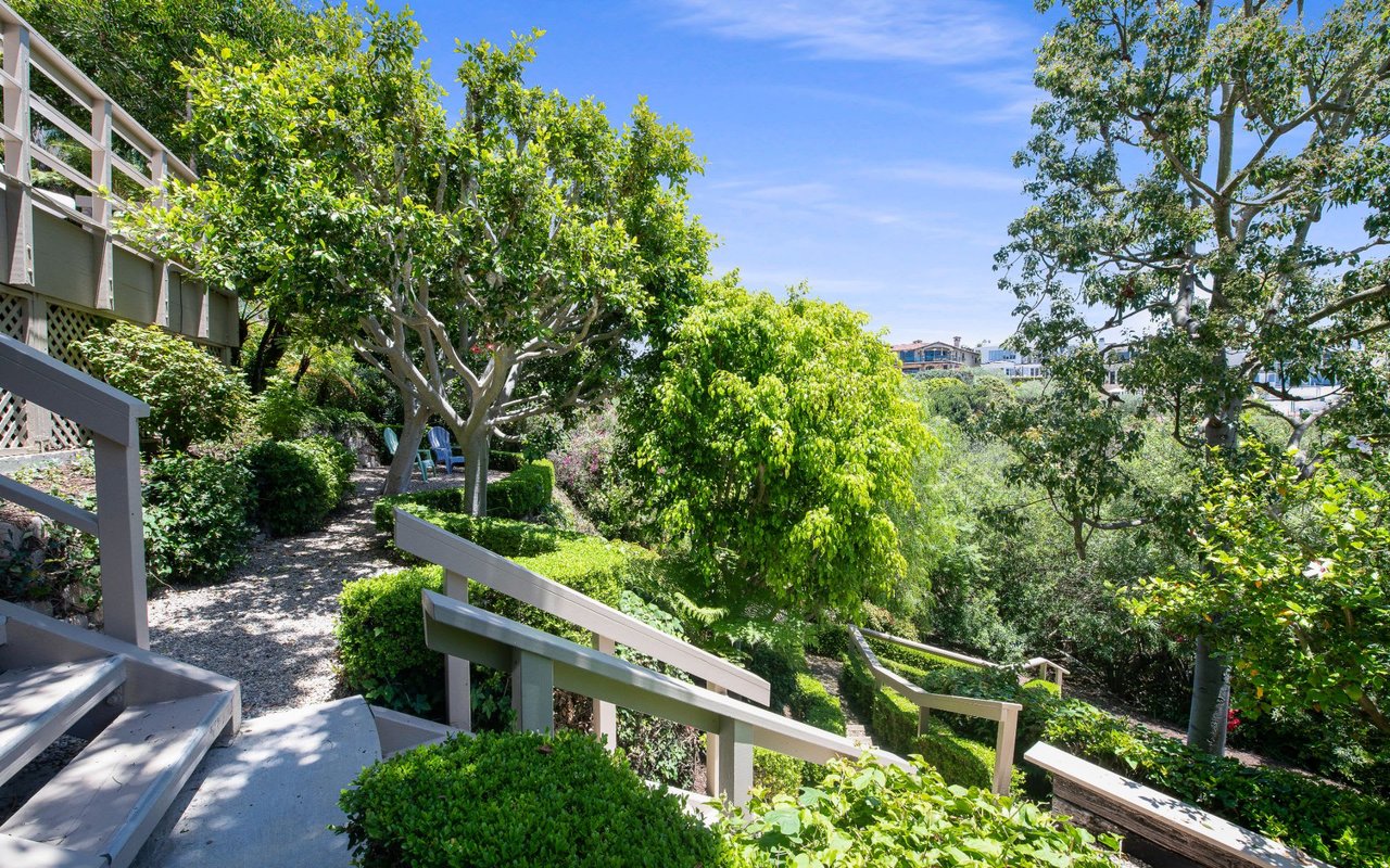 228 Hazel Dr