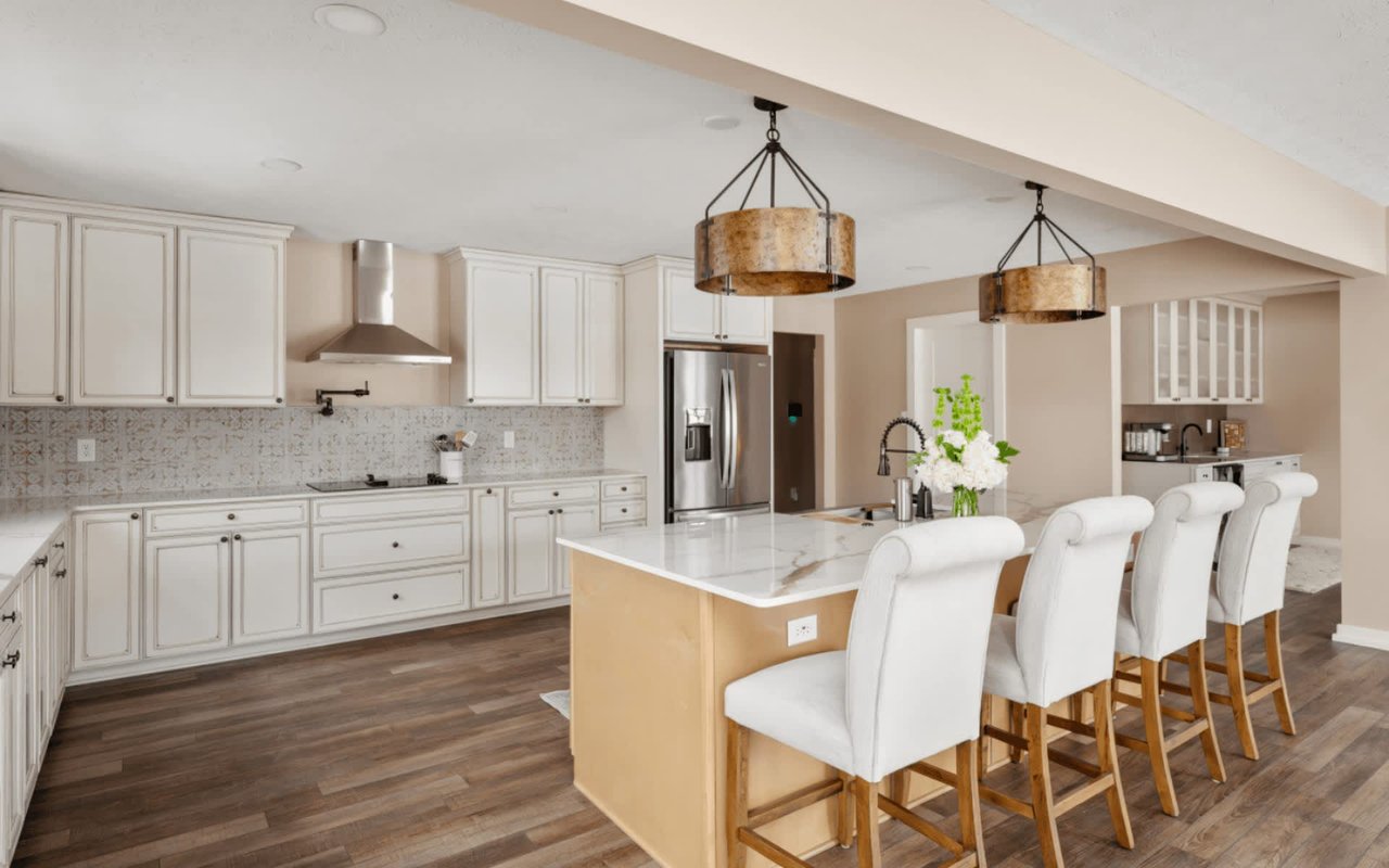 Luxury Homes for Sale in the Indy Area | February 2024