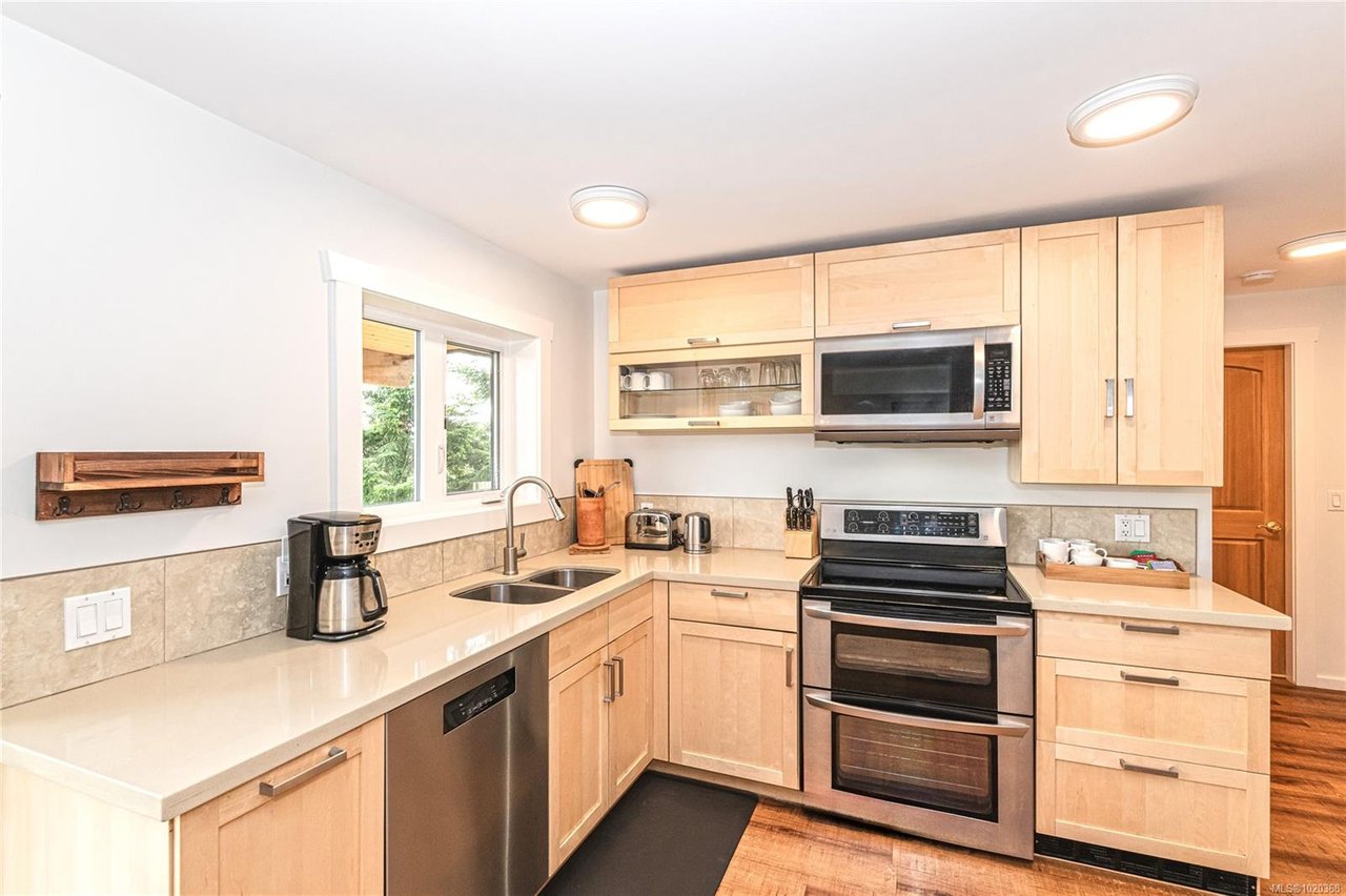 140 Mt. Baker Cres