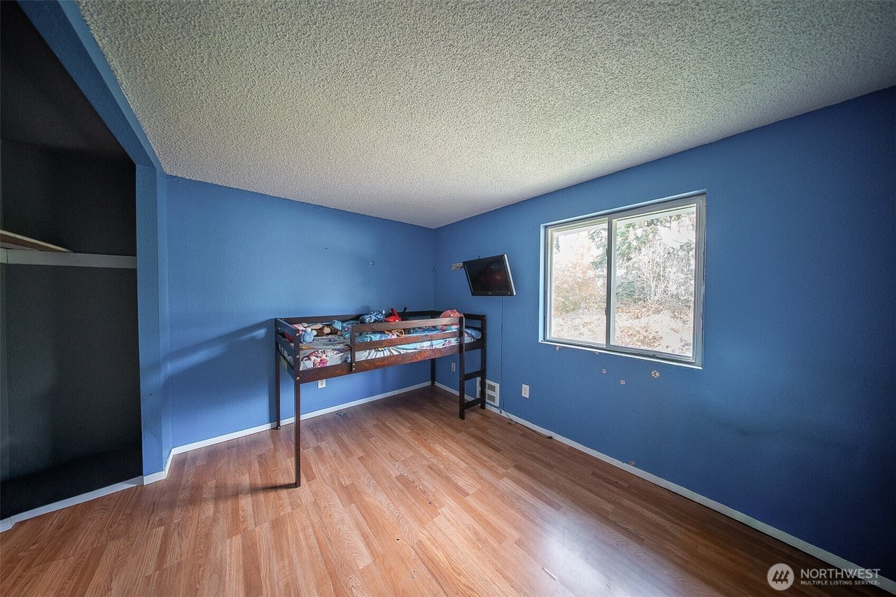 513 E 78th Street, Tacoma