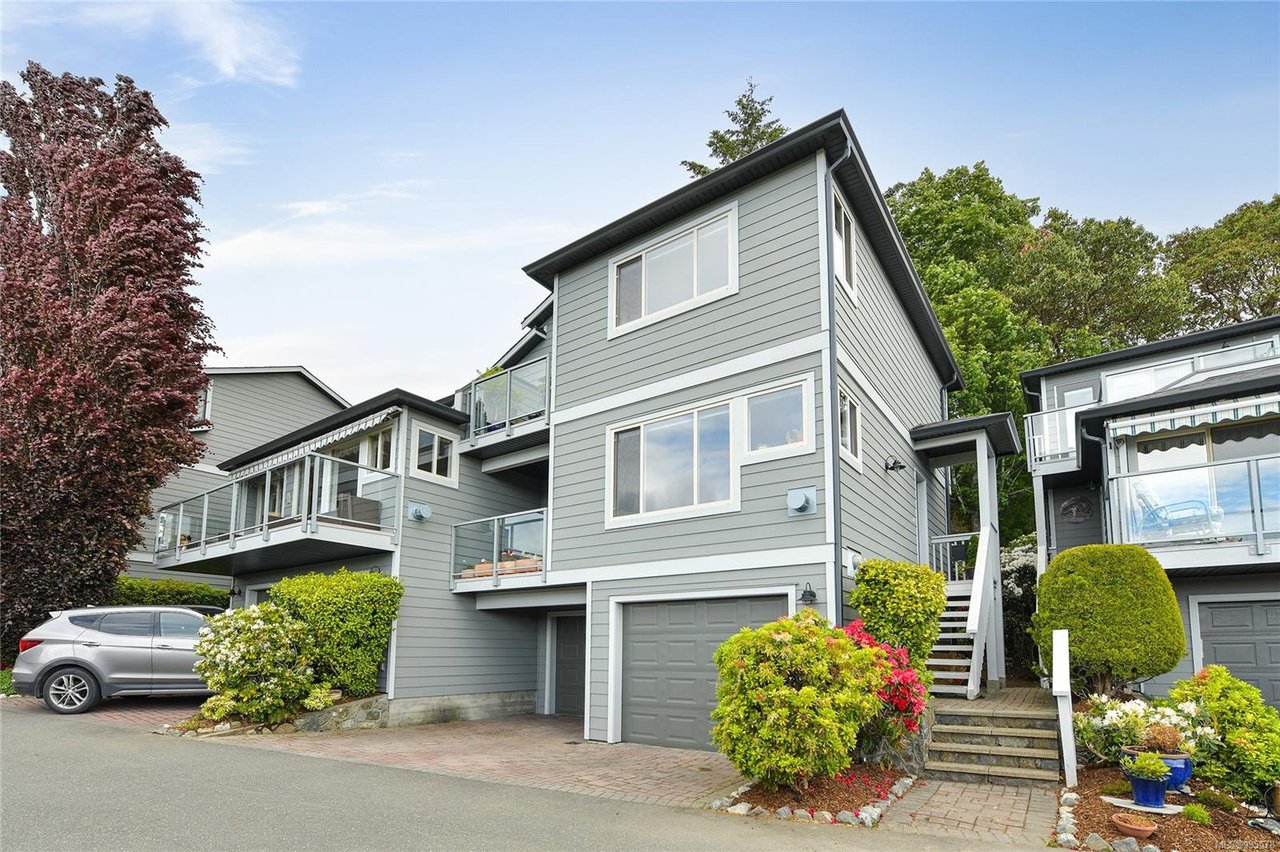 12-127 Aldersmith Pl