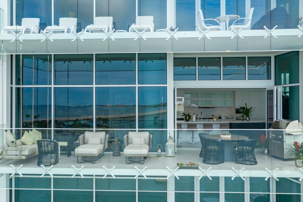 280 Golden Gate Point PH 2