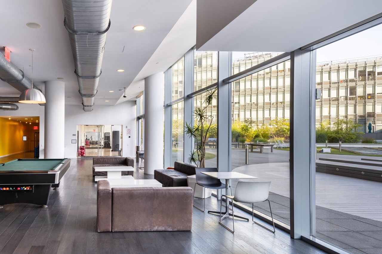 550 West 54th Street, Apt 22Z