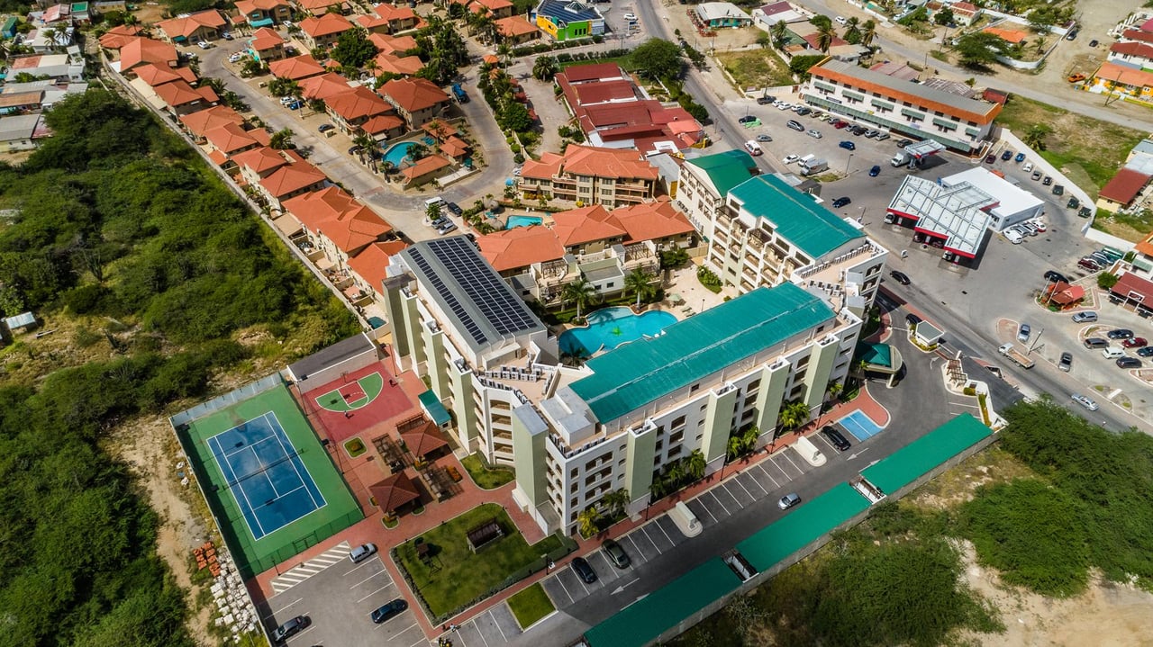 Palm Aruba Condo 4th Fl