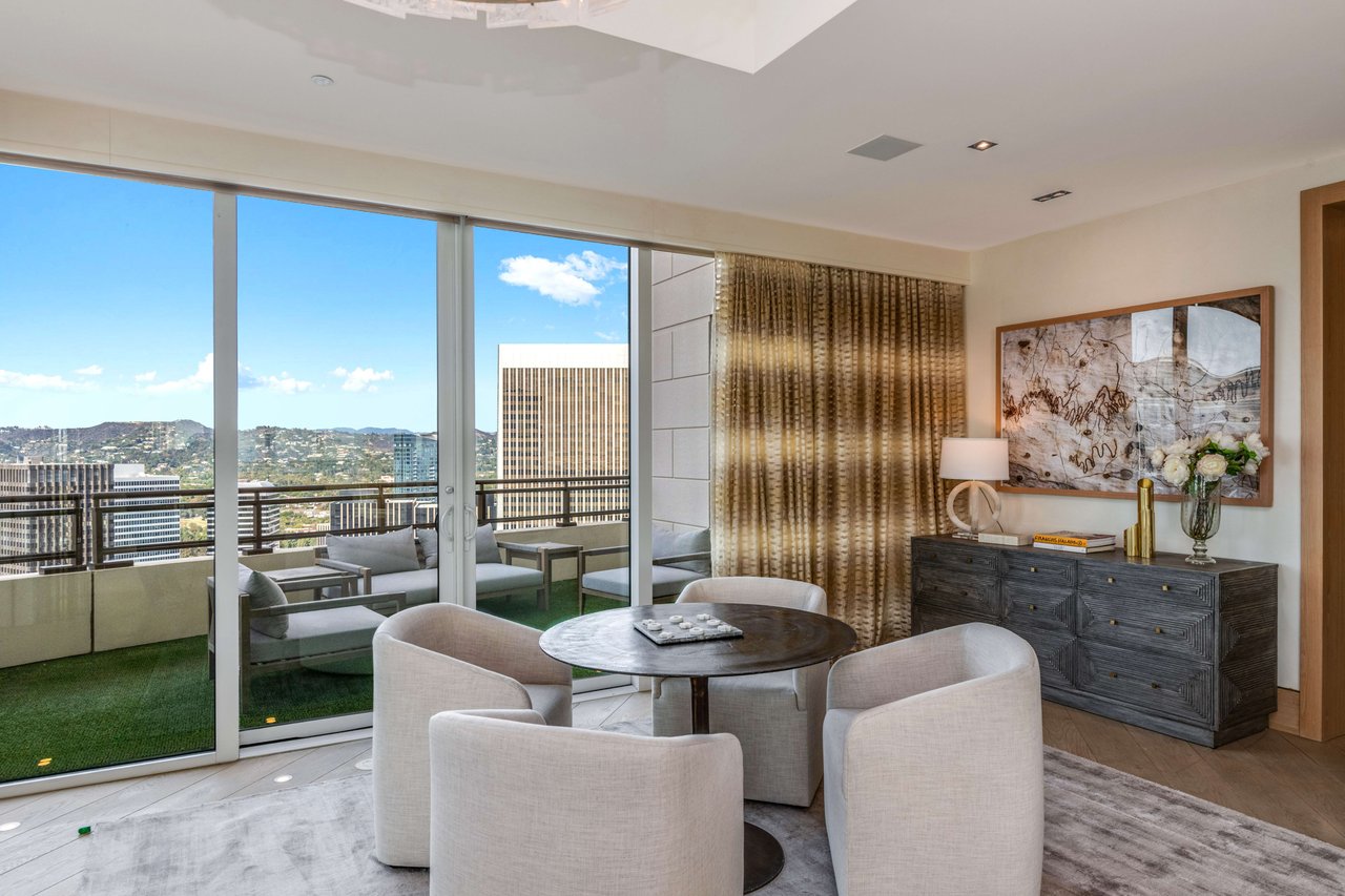 1 W Century Dr #36A, Century City