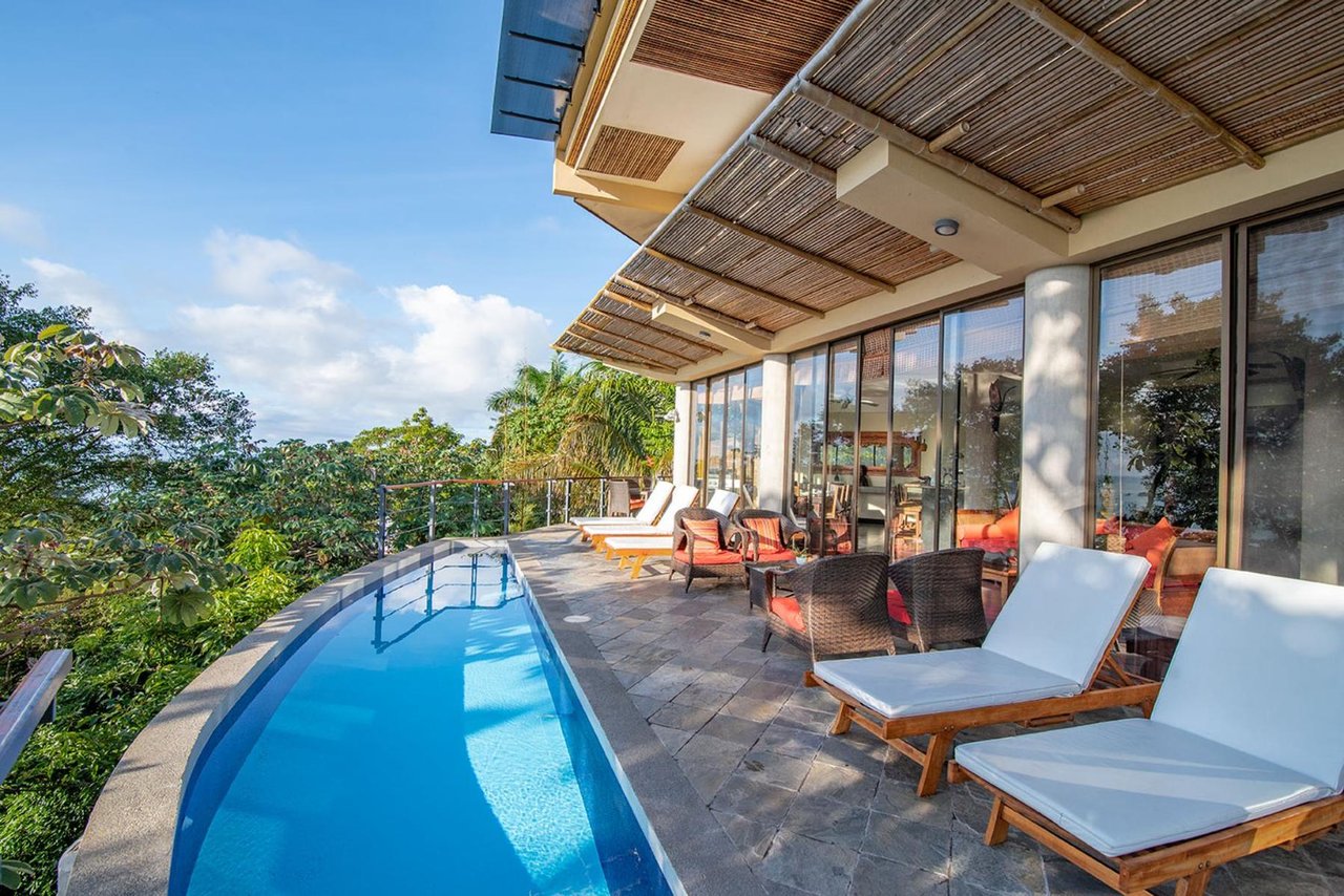 Balinese Tropical Luxury Estate, Manuel Antonio, Puntarenas