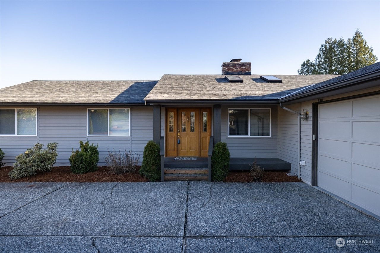 227 Skagit Wy