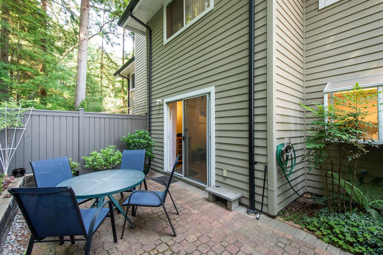 2922 Mt Seymour Pkwy