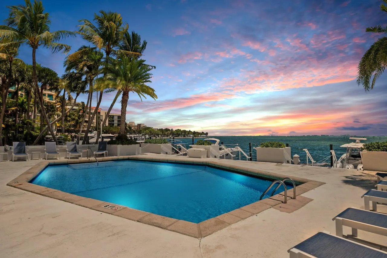 1600 S Bayshore Lane # 5B
