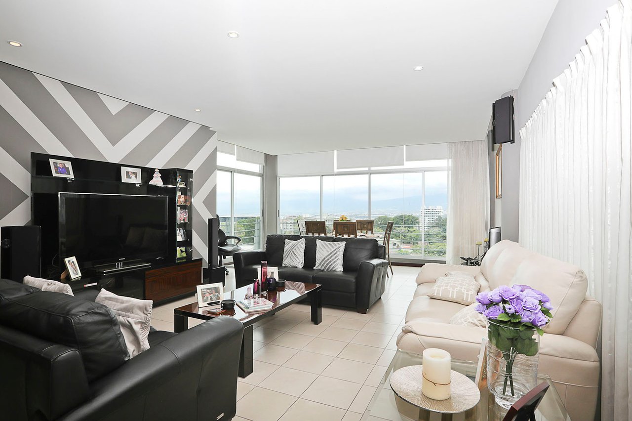 Panoramic View Furnished Condo, Escazu, San Jose