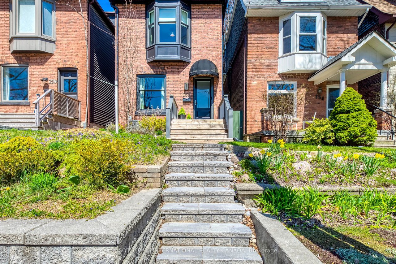 152 Riverdale Ave