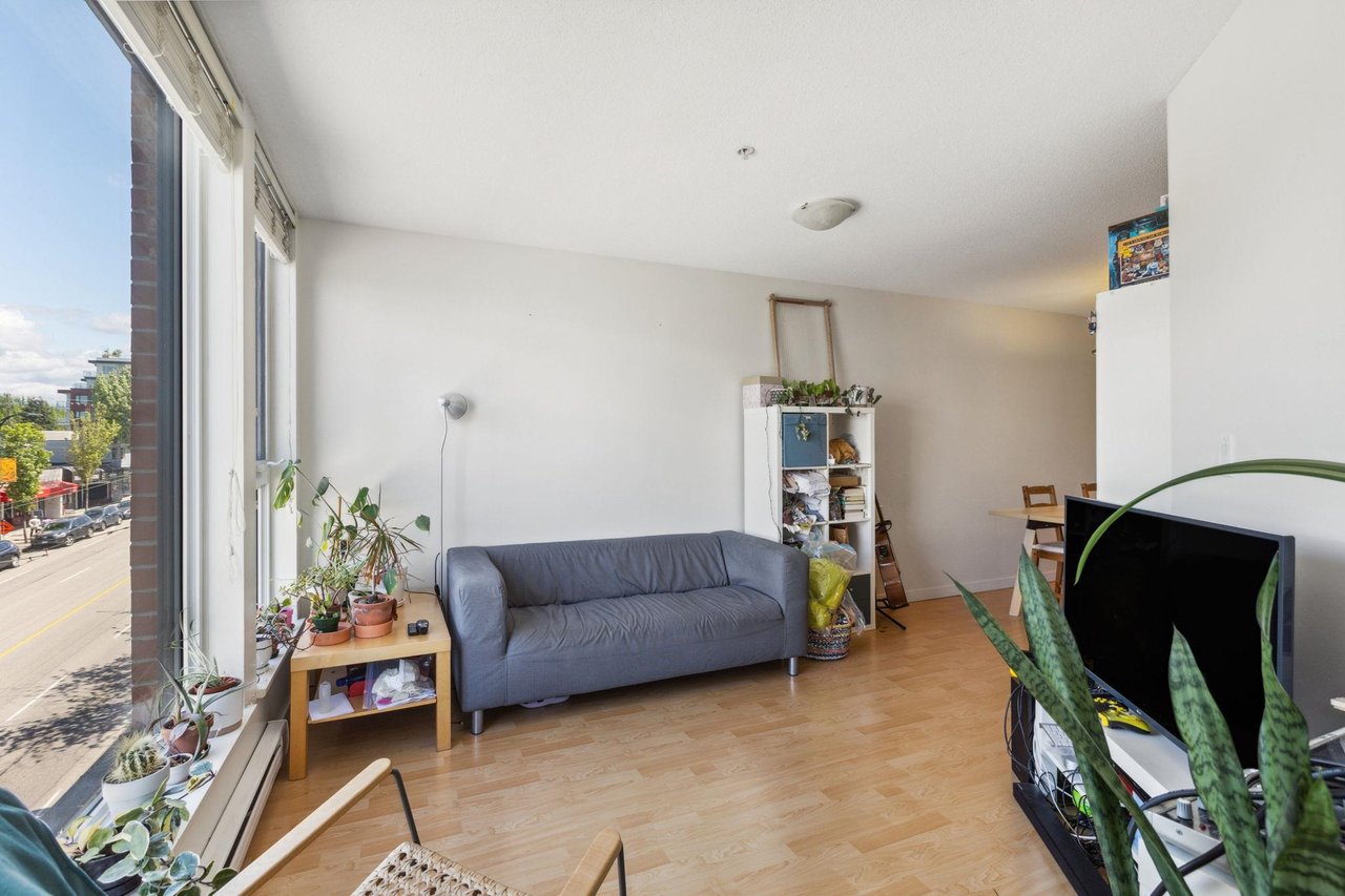 407-2636 E Hastings St