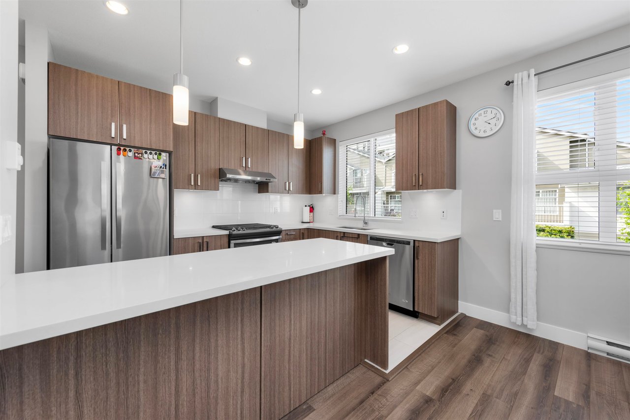 9-7180 Gilbert Rd