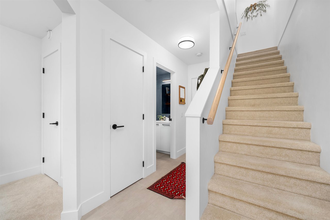 1331 Halyard Pl
