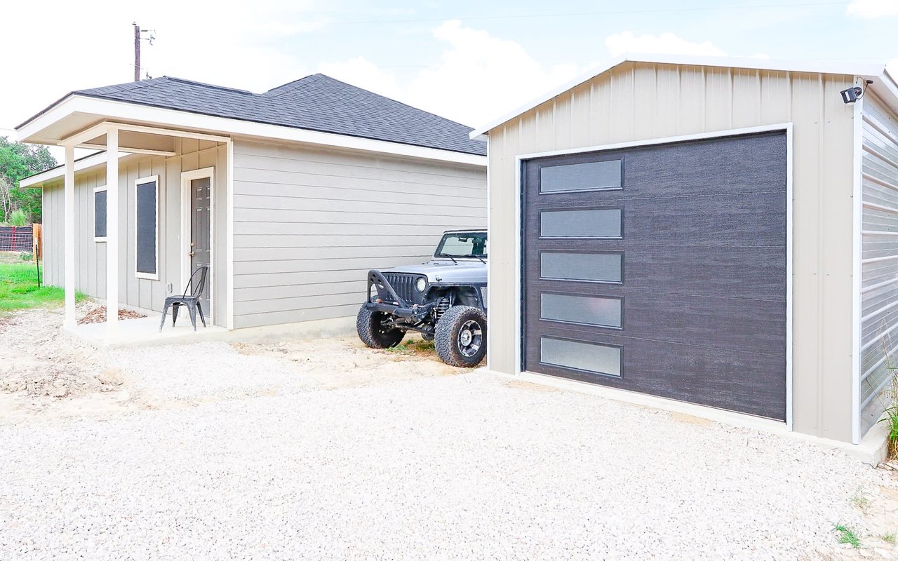 235 Cimarron