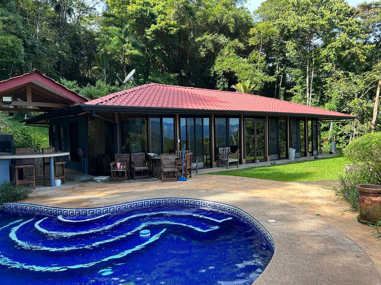 Waterfall View Cabin Estate, Perez Zeledon, San Jose