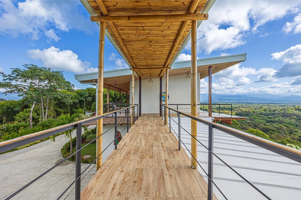 Modern Mountain View Estate, Manuel Antonio, Puntarenas