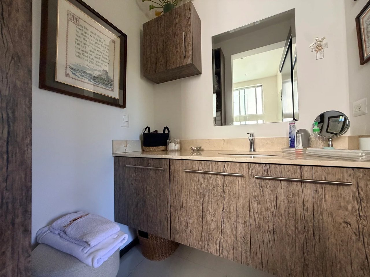 Single Story Terrace Condo, Santa Ana, San Jose