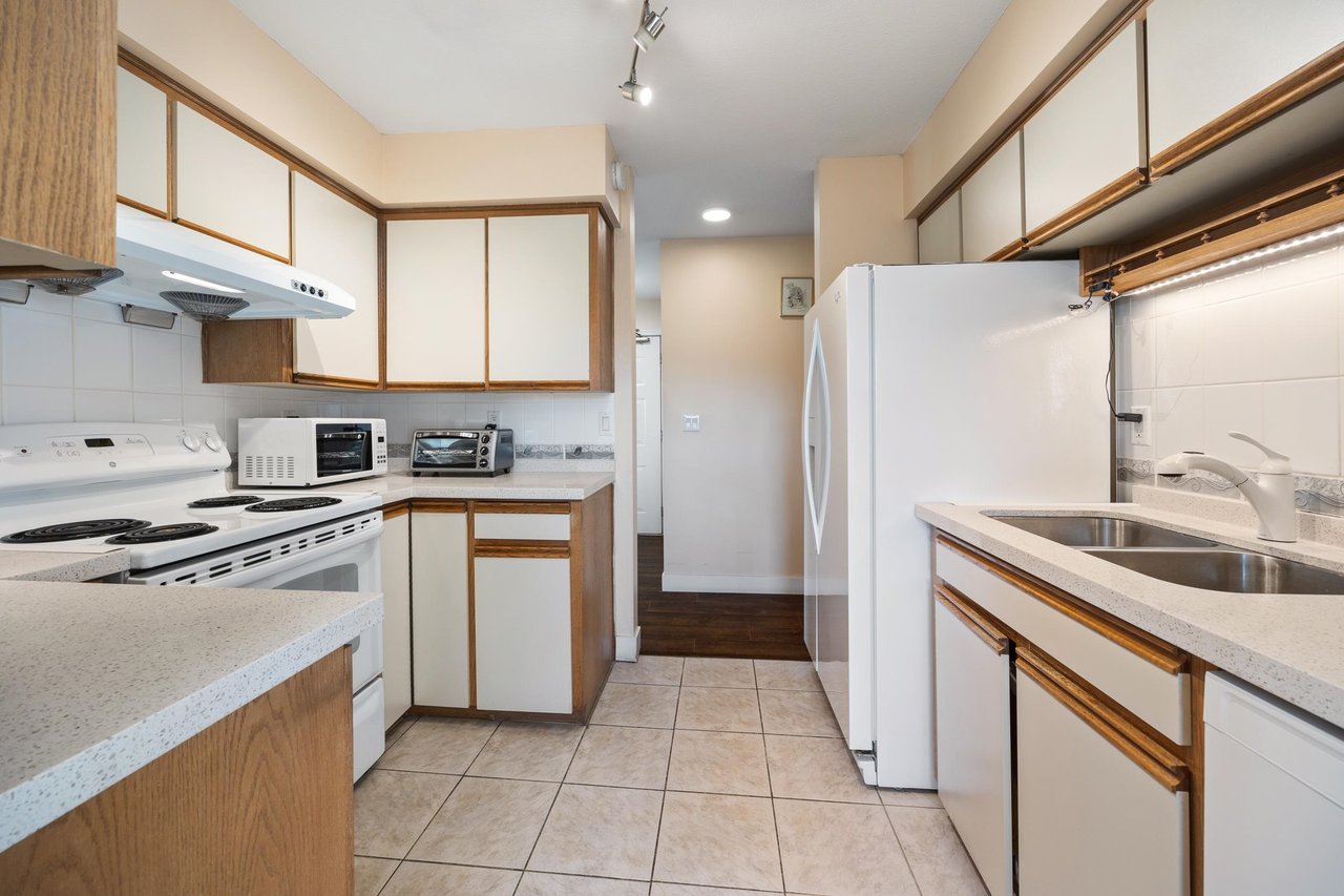 109-11240 Mellis Dr