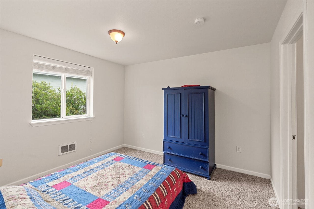 1203 E Ocean Shores Blvd