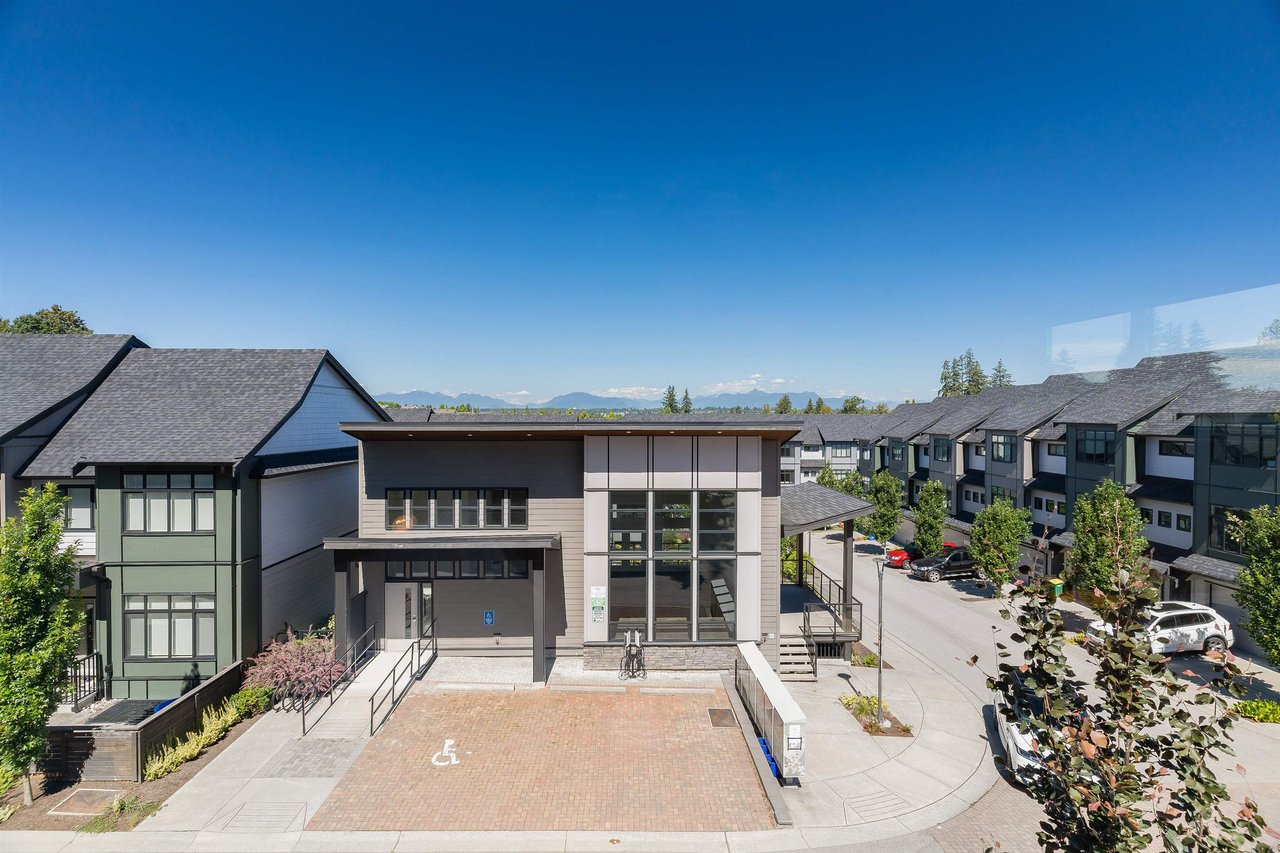 78-15177 60 Ave