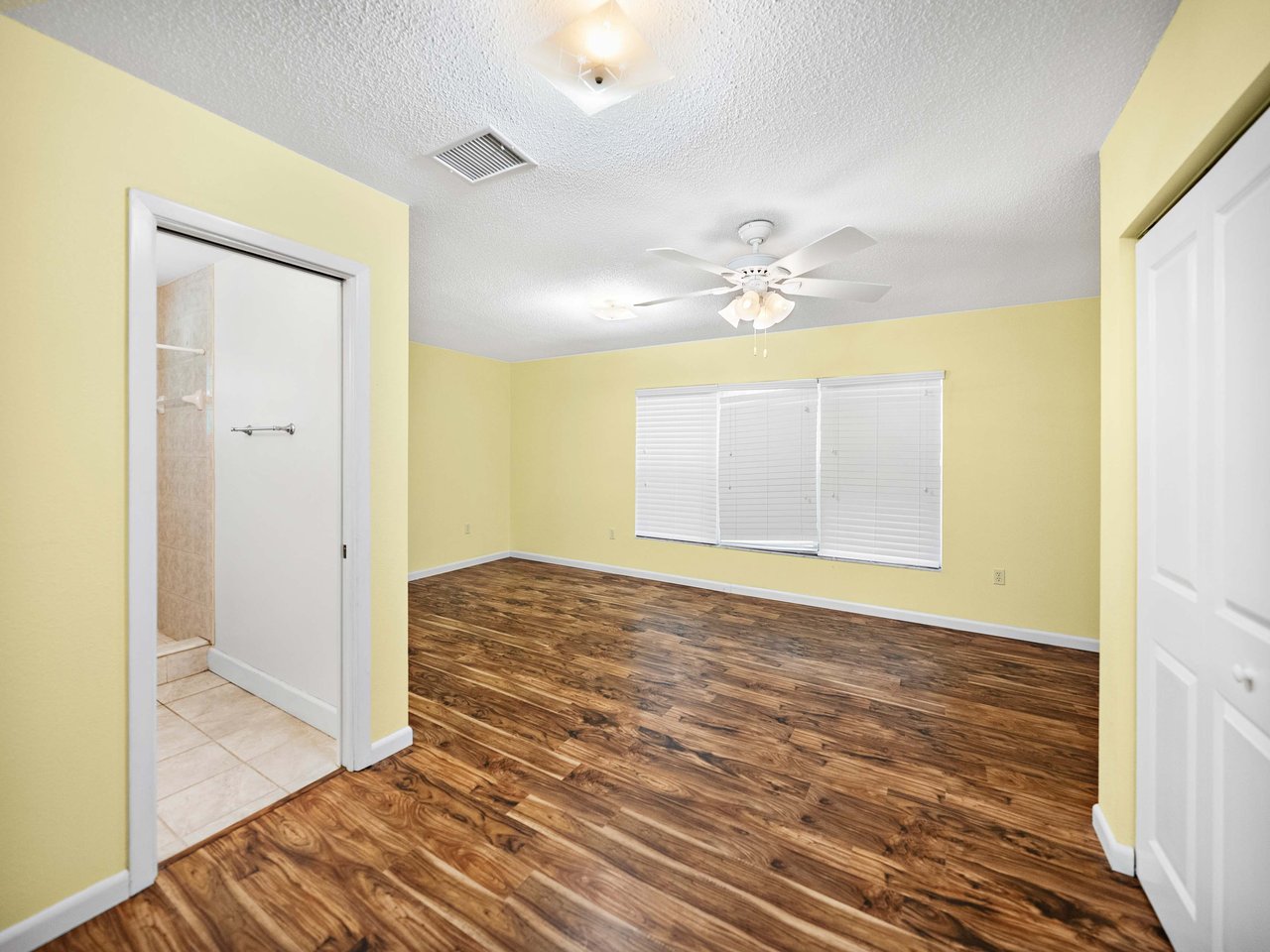 18240 MOUNT OLIVE DR