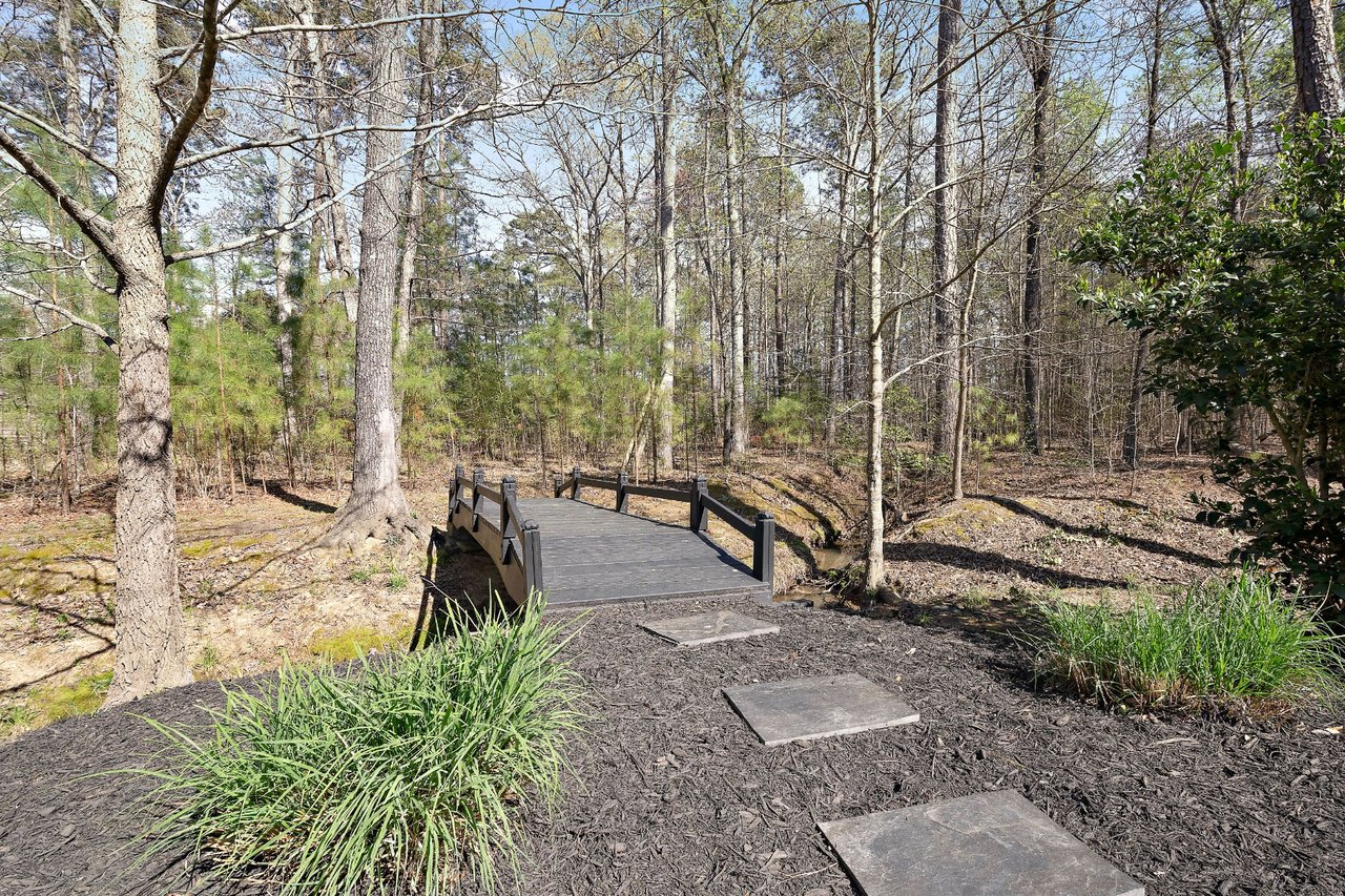 3731 Riverdowns North Drive