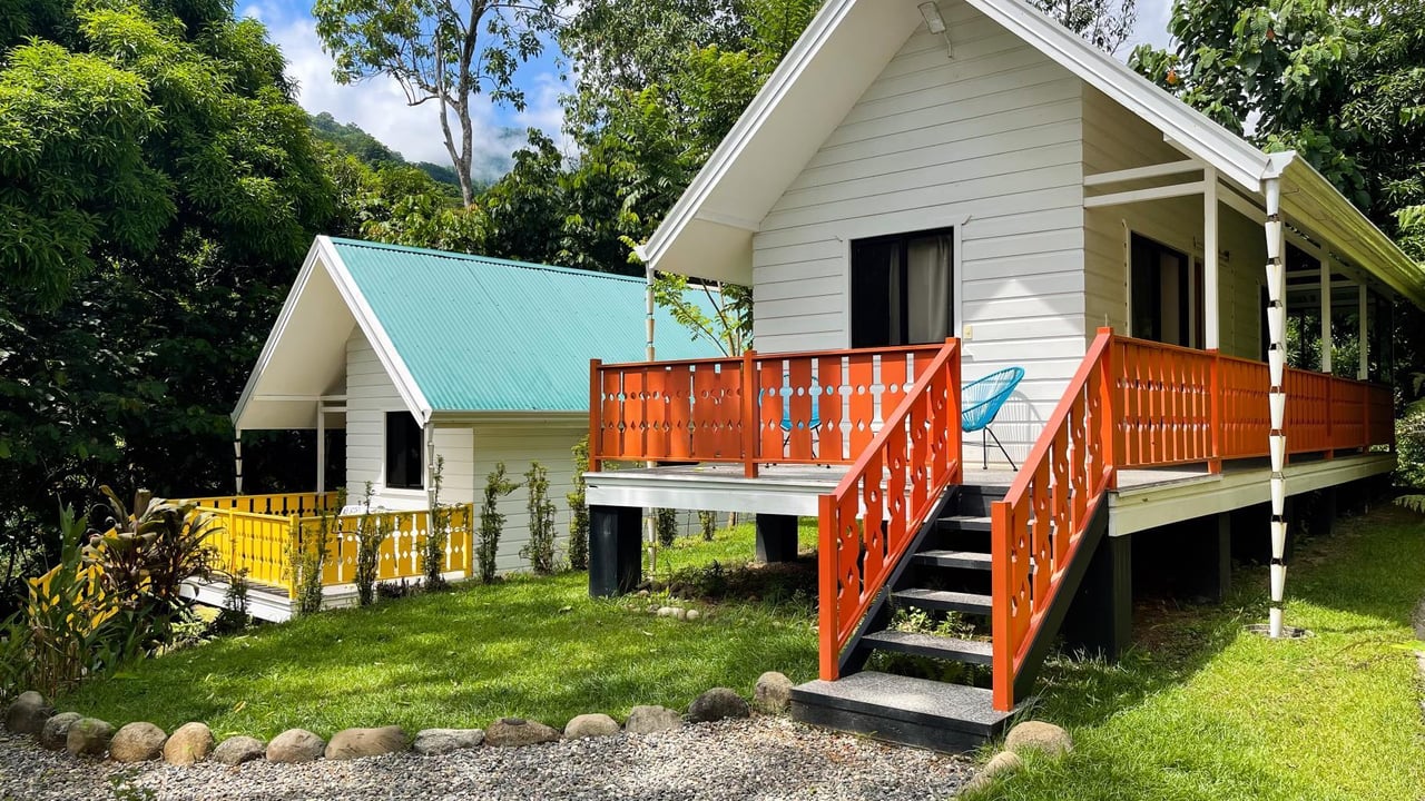 Captivating Estate with Stunning Views in Ojochal