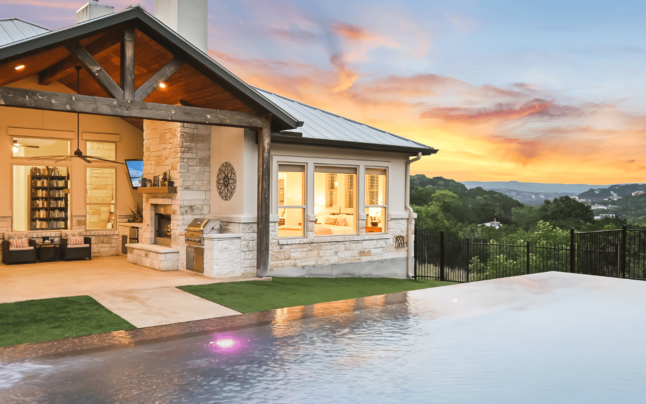 Listing Roundup: Private Pools