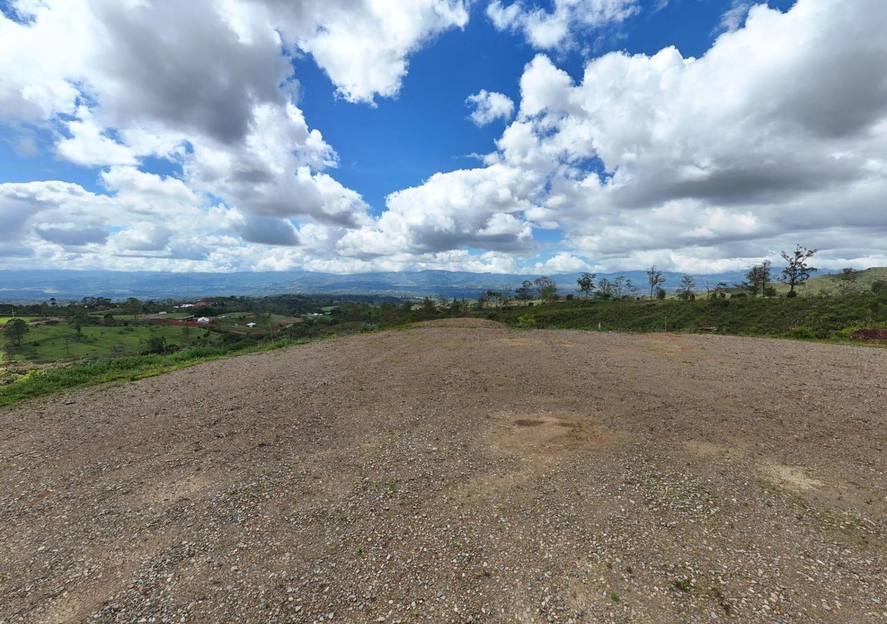 River and Waterfall Ranch, Perez Zeledon, San Jose