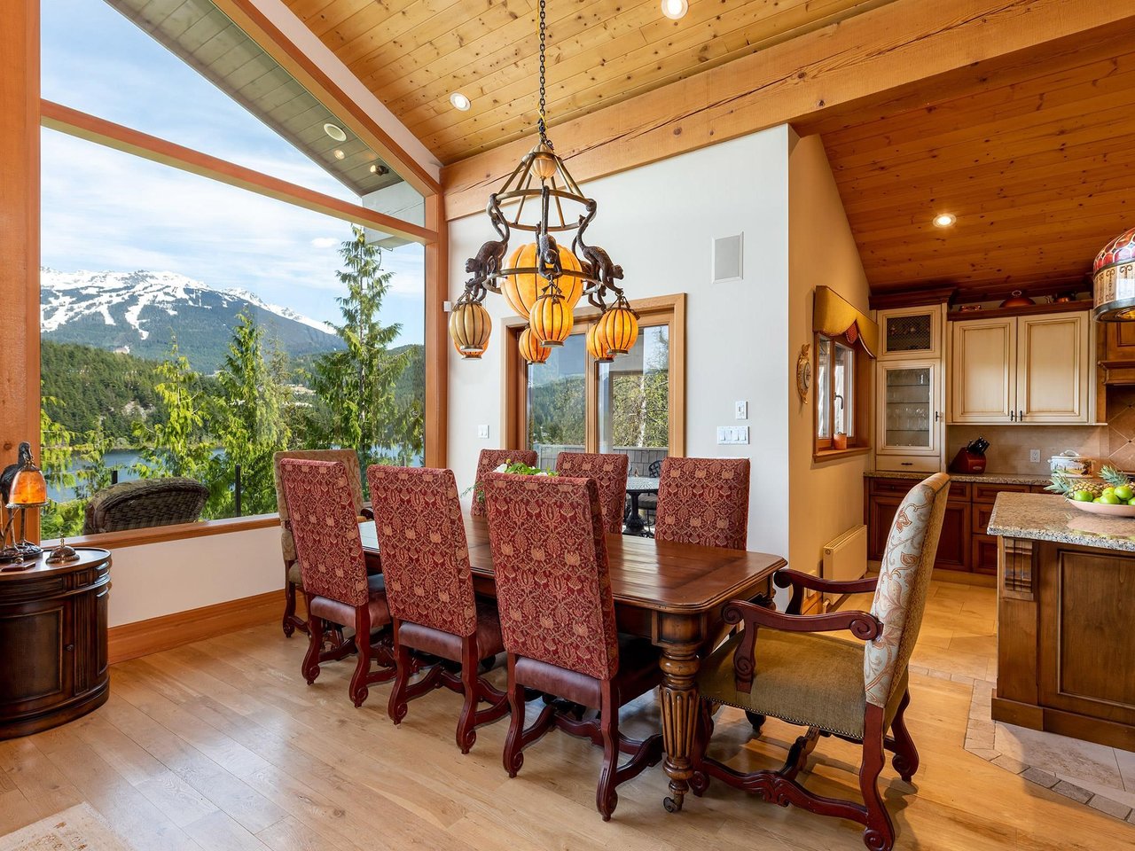 5698 Alta Lake Rd