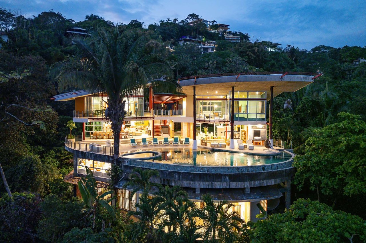 Luxury Mountain and Ocean View Villa, Manuel Antonio, Puntarenas