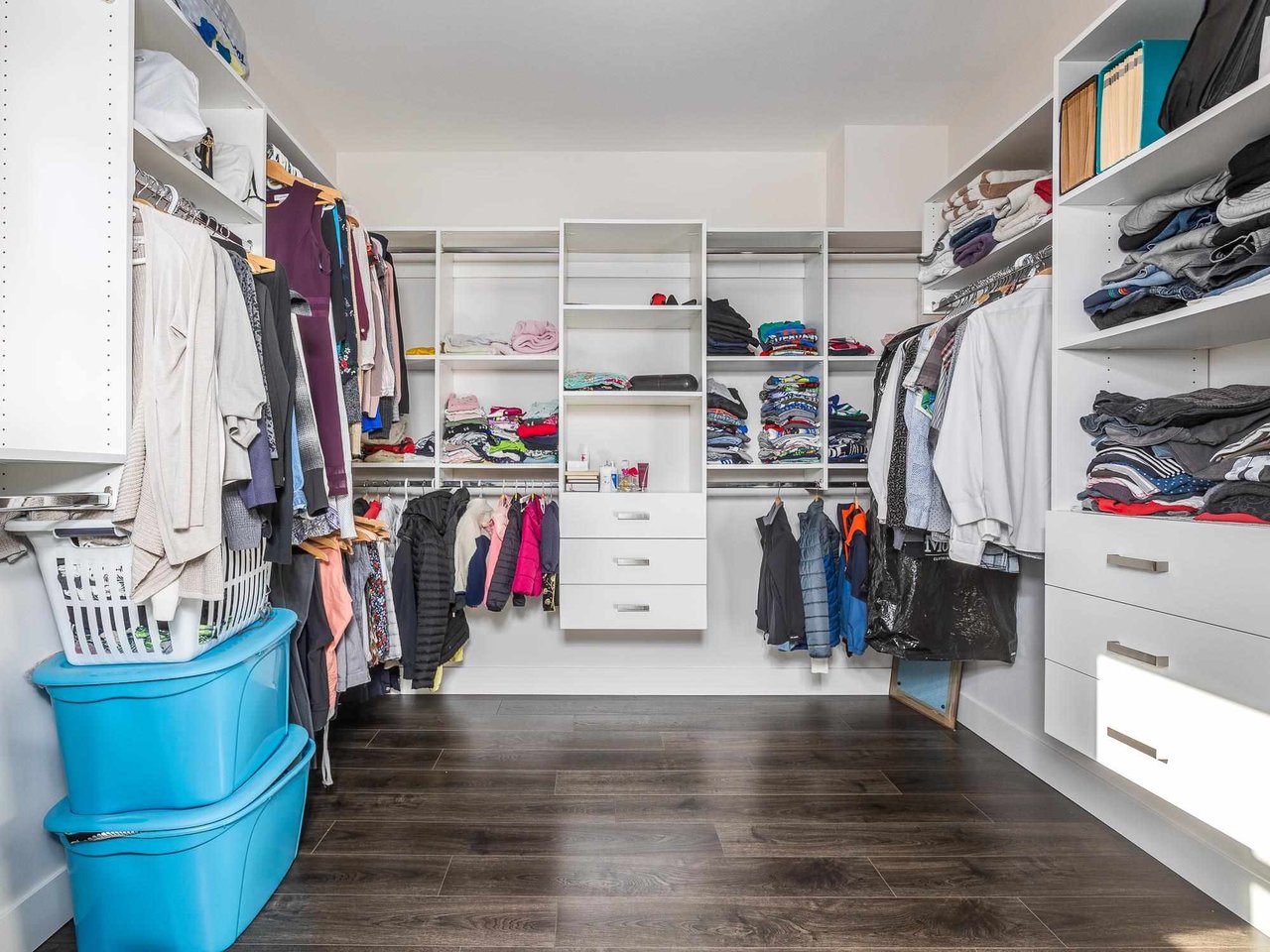 1140 Wilson Cres