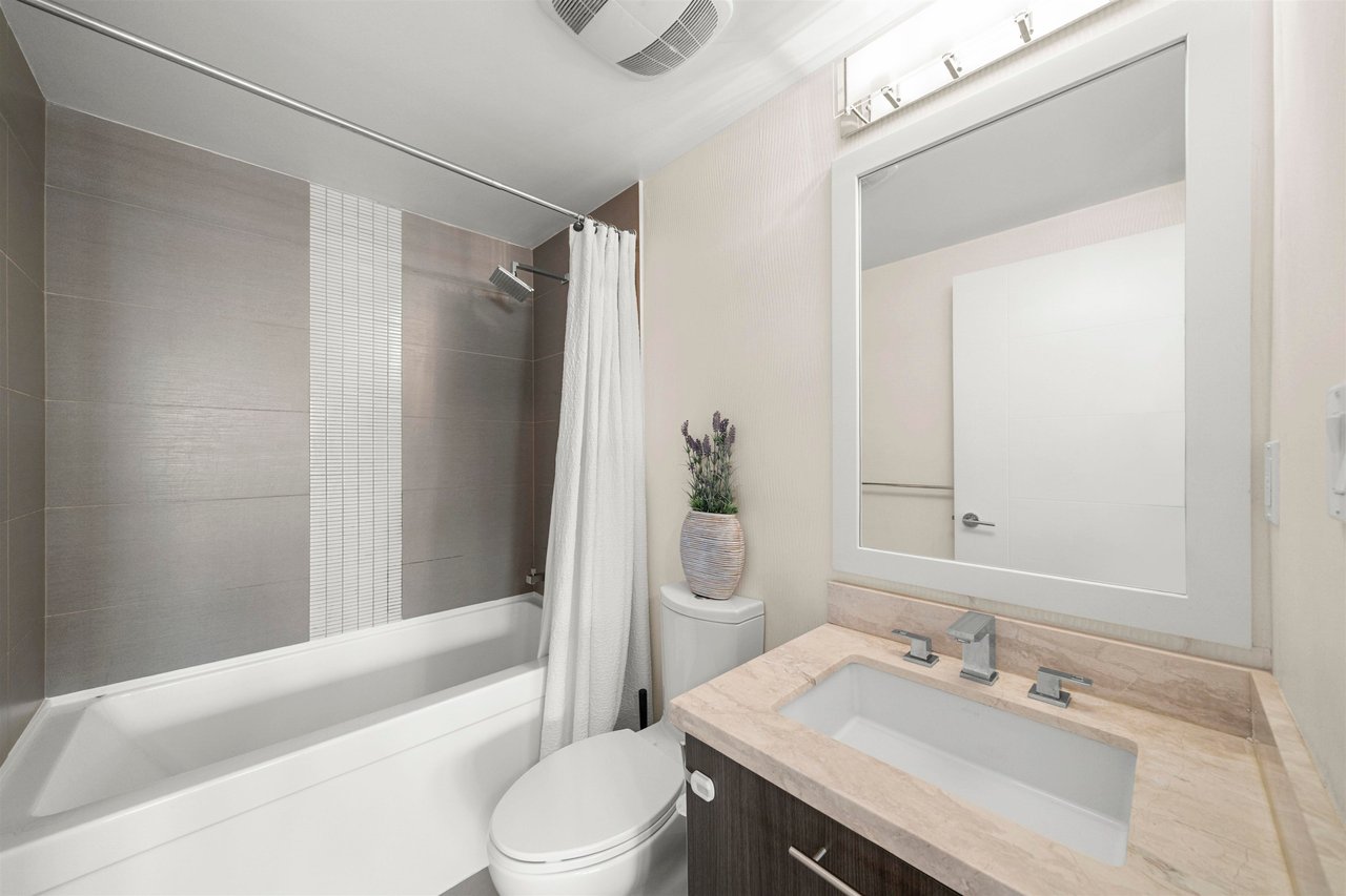 201-5688 Hastings Street, Burnaby