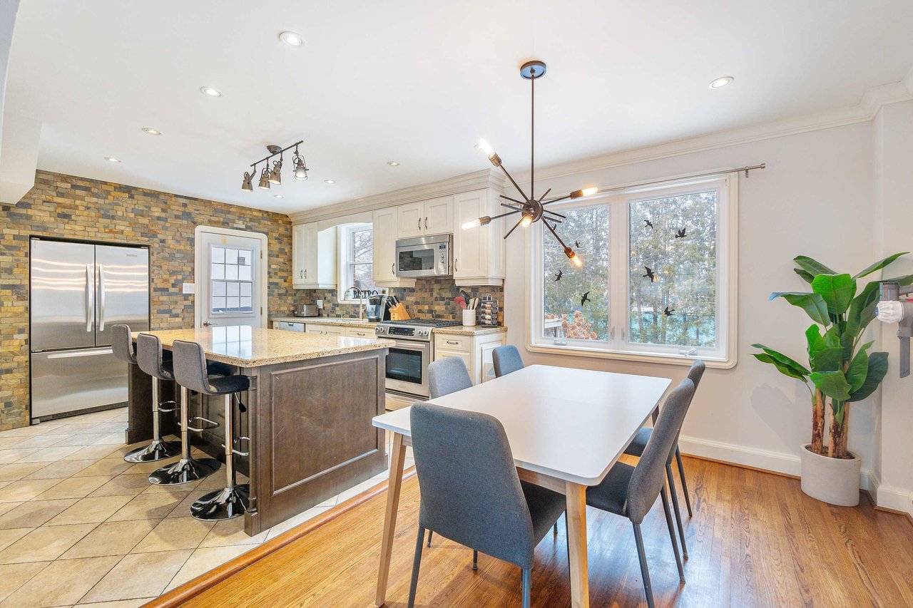 10 Kingslea Gardens