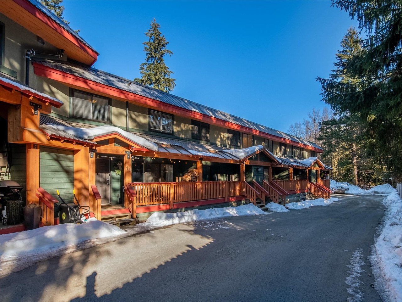 11-8100 Alpine Way, Whistler