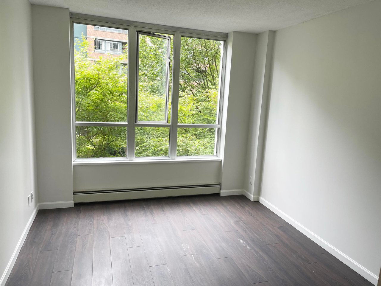 303-1228 Marinaside Crescent, Vancouver