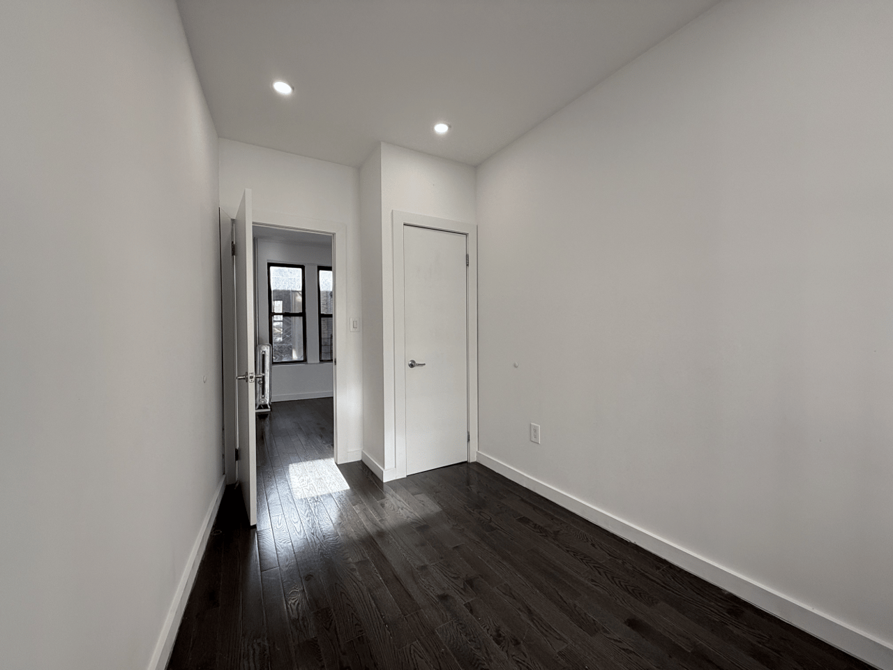 88 Livingston Street, Apt 6