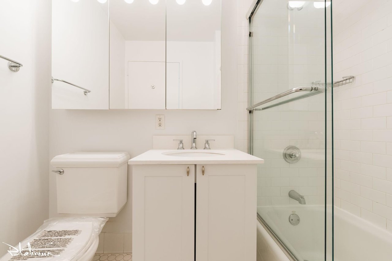 2 Gold Street, Apt 3G