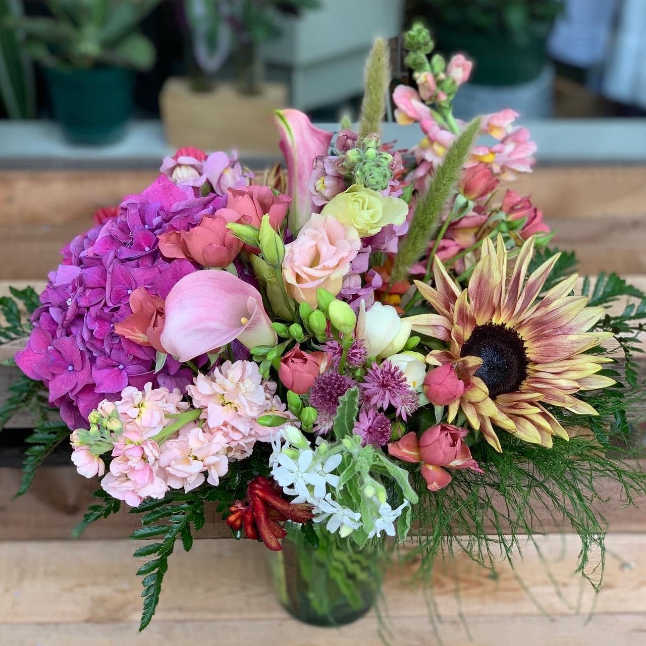 Feature Friday - Blue Poppy Floral & Gifts
